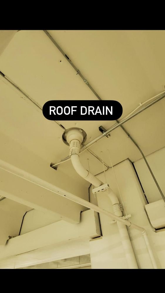 Roof drain plumbing line